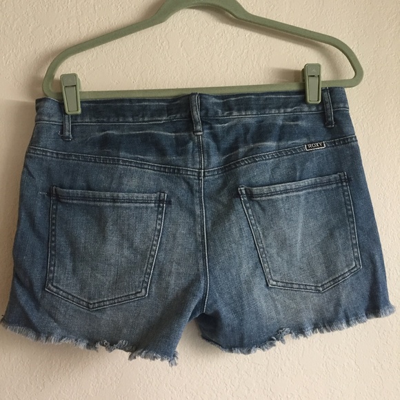 Roxy Jean Shorts - Picture 2 of 3
